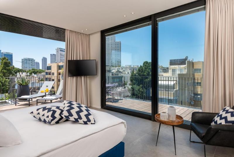 Shenkin Apartments By Master image