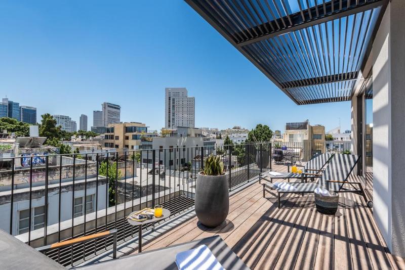 Shenkin Apartments By Master image