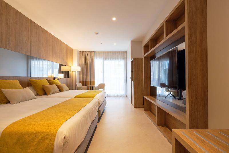 GOLD ARCOS image