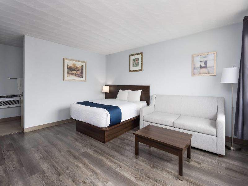Travelodge By Wyndham Cochrane — photo 2