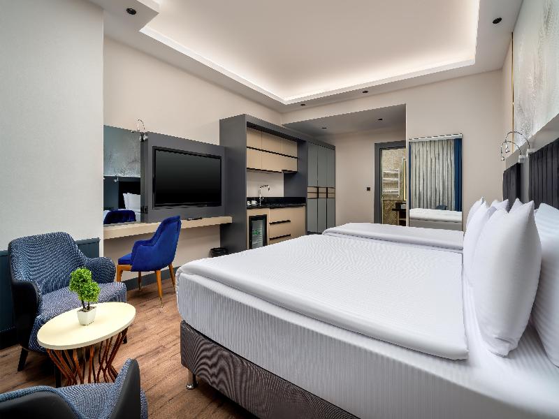 Best Western Premier Hidden Hills Hotel image