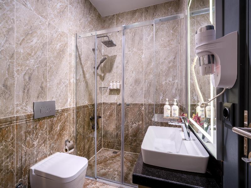 Best Western Premier Hidden Hills Hotel image