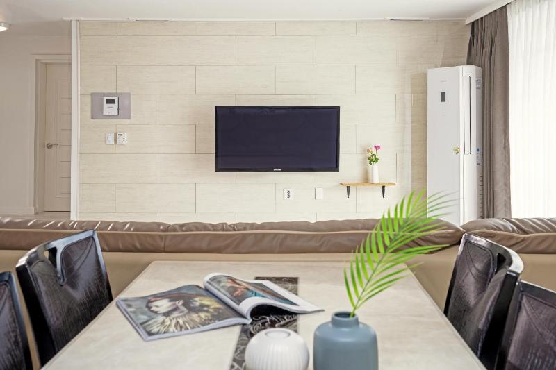 Homefourest Resort image
