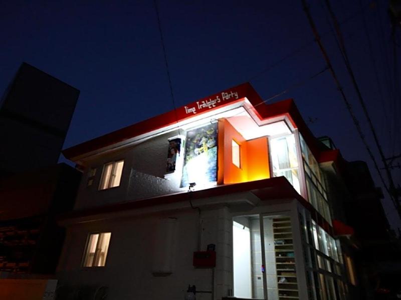 Time Travelers Party Hostel In Hongdae image