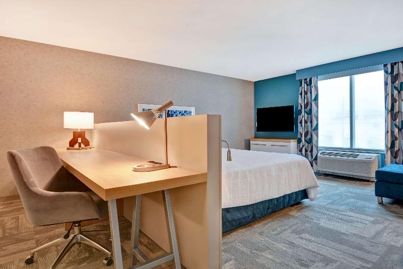 Hilton Garden Inn Destin Miramar Beach image