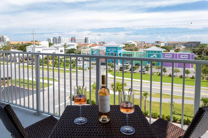 Hilton Garden Inn Destin Miramar Beach image