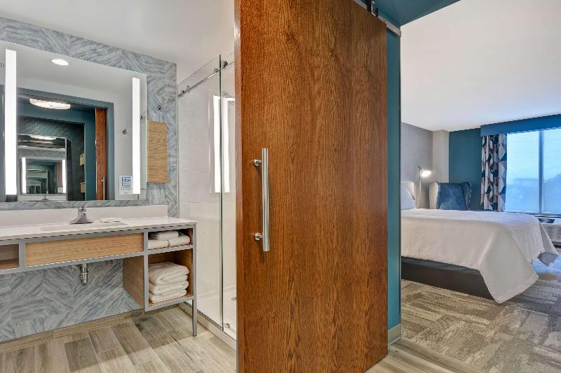 Hilton Garden Inn Destin Miramar Beach image