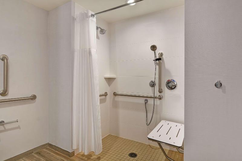 Hilton Garden Inn Destin Miramar Beach image
