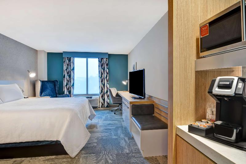 Hilton Garden Inn Destin Miramar Beach image
