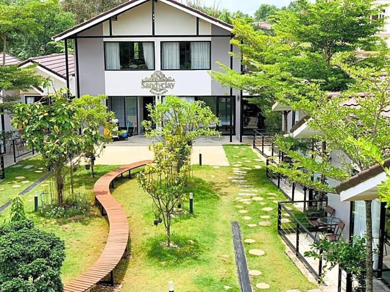 Sandy Clay Bungalows image