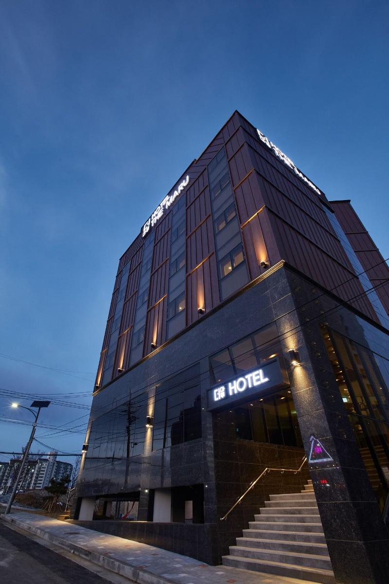 Pyeongchang Hotel The Maru image