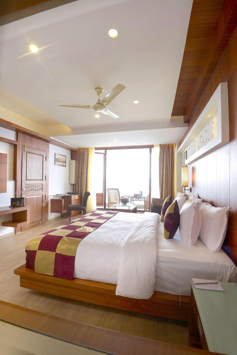 Amber Dale Luxury Hotel and Spa image