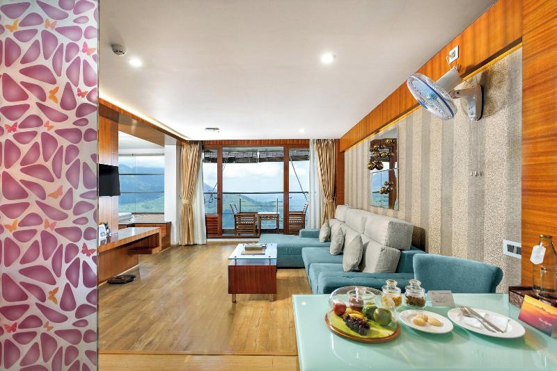Amber Dale Luxury Hotel and Spa image