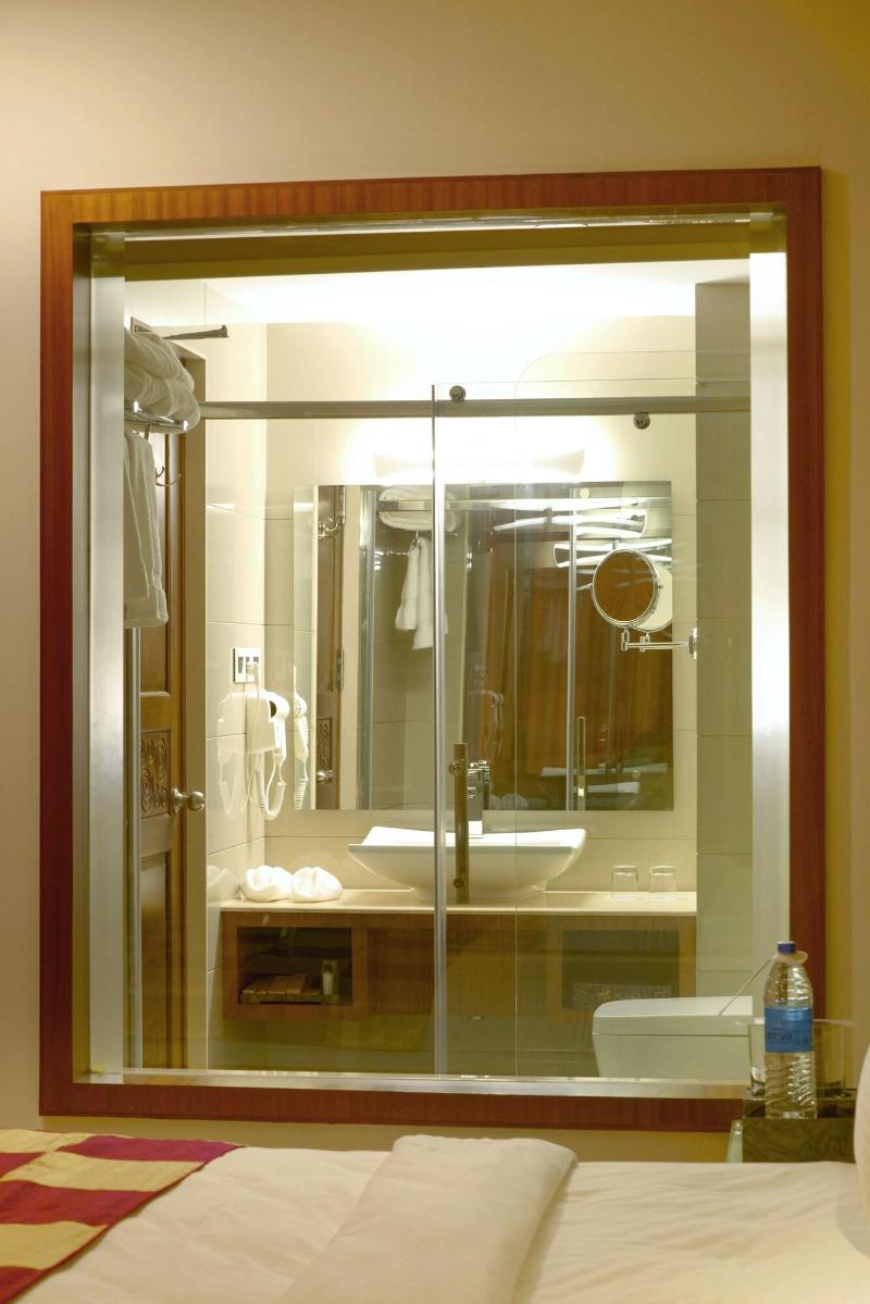 Amber Dale Luxury Hotel and Spa image
