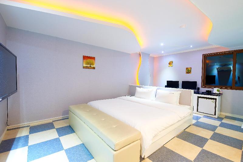HOTEL HYU