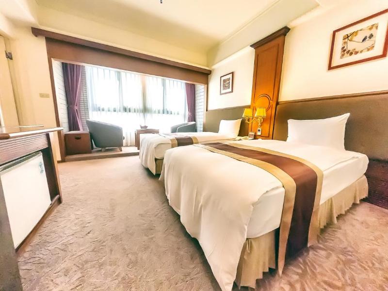 Foung Jia Hotel