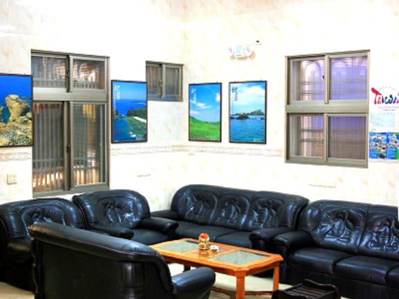 Lobby & Reception