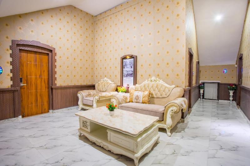 Royal Empire Boutique Hotel image