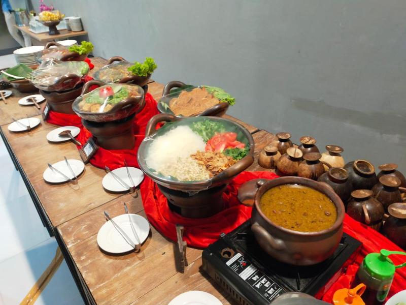 Hotel Pantes Simpang Lima Semarang image
