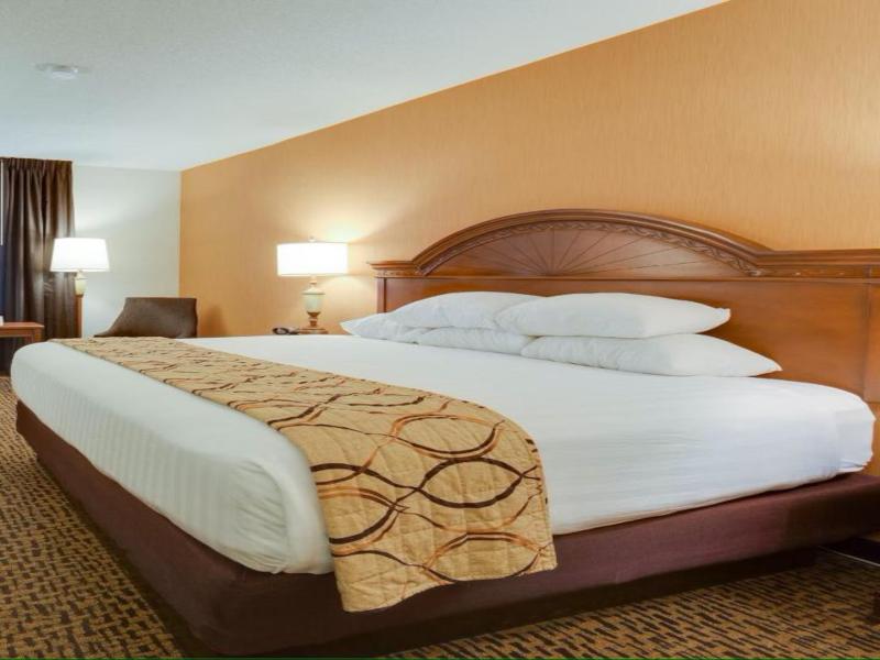 Wingate By Wyndham St Louis/Fenton Route 66 image