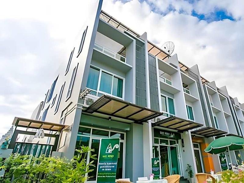 White Monkey Guesthouse image