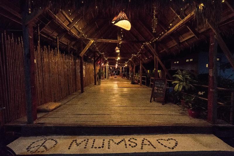 Mumsa Beach Resort & Restaurant