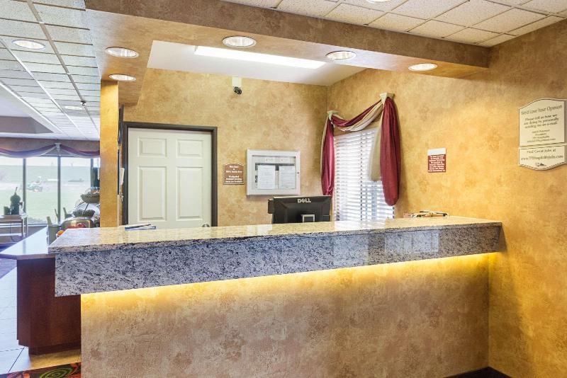 Quality Inn Fairmont image