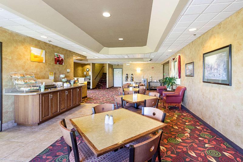 Quality Inn Fairmont image