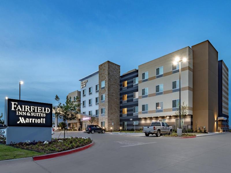 Fairfield Inn Suites Terrell image