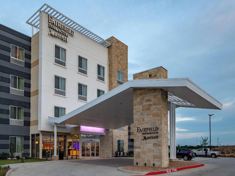 Fairfield Inn Suites Terrell image