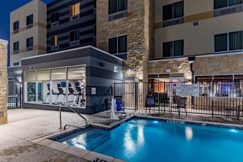 Fairfield Inn Suites Terrell image