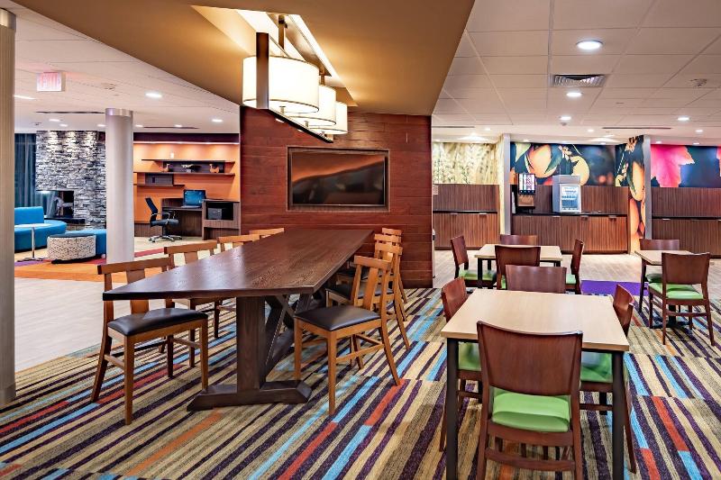 Fairfield Inn Suites Terrell image