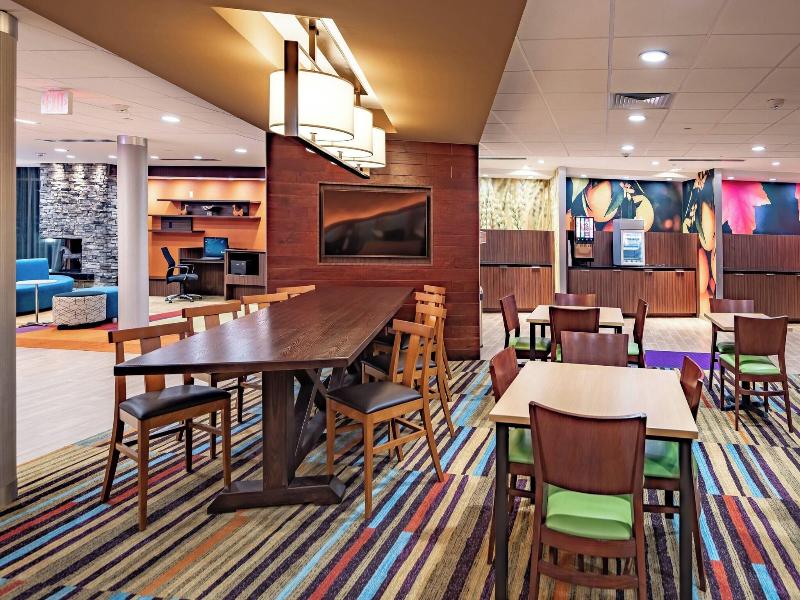 Fairfield Inn Suites Terrell image