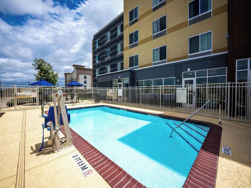 Fairfield Inn Suites Huntsville image