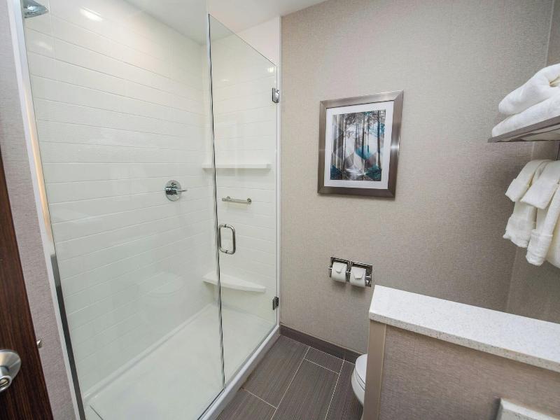 Fairfield Inn Suites Huntsville image