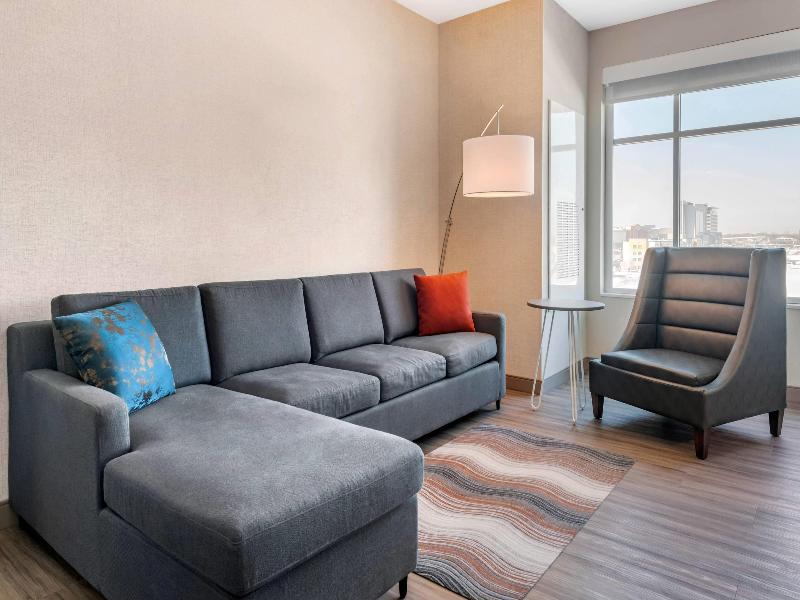 Cambria Hotel Bloomington Mall of America Min Airp image
