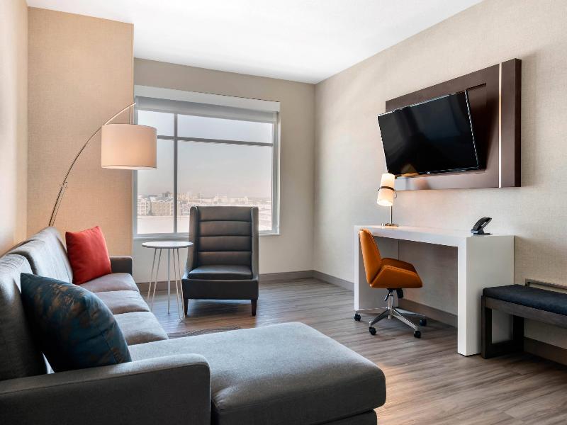 Cambria Hotel Bloomington Mall of America Min Airp image