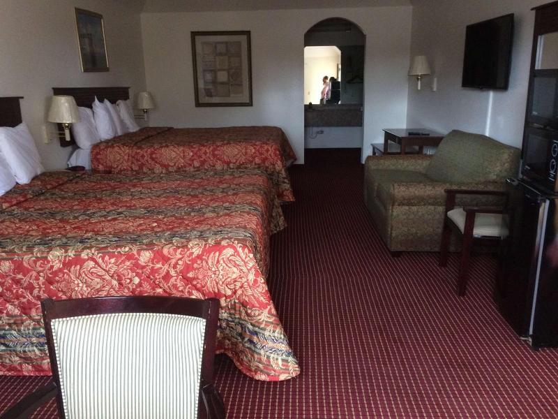Executive Inn Schulenburg image
