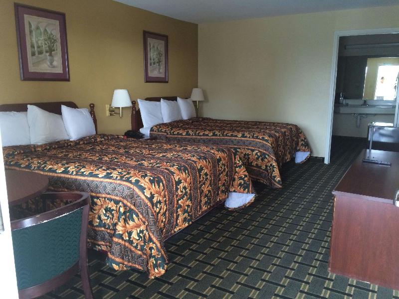 Executive Inn Schulenburg image