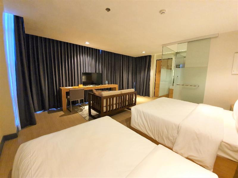 Real Suites
