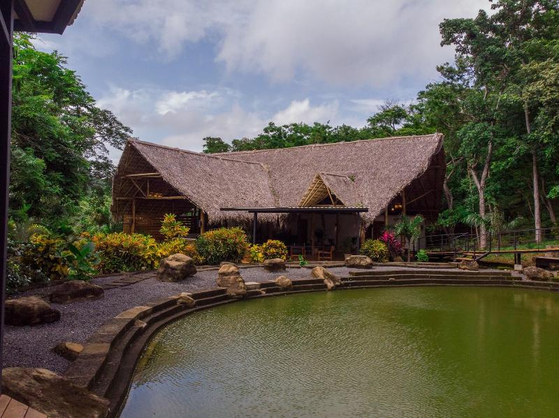 Treecasa Resort image