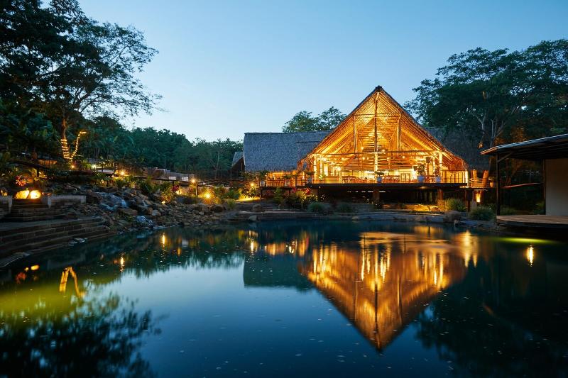 Treecasa Resort image