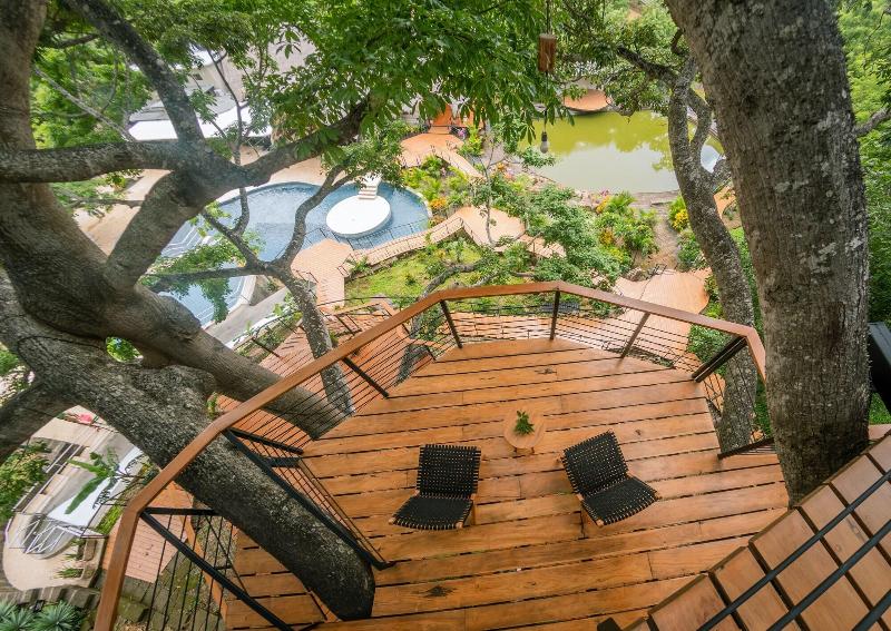 Treecasa Resort image