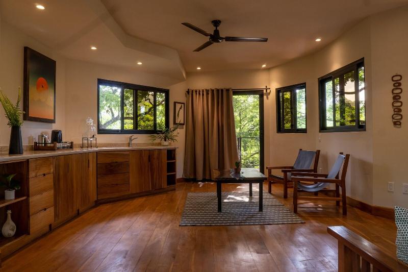 Treecasa Resort image