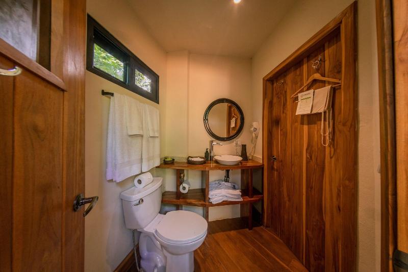Treecasa Resort image