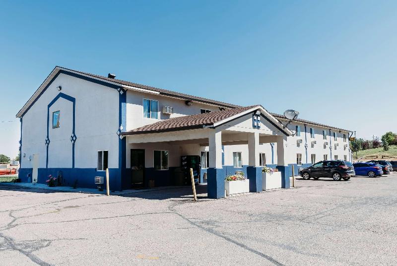 Travelodge By Wyndham Worland image