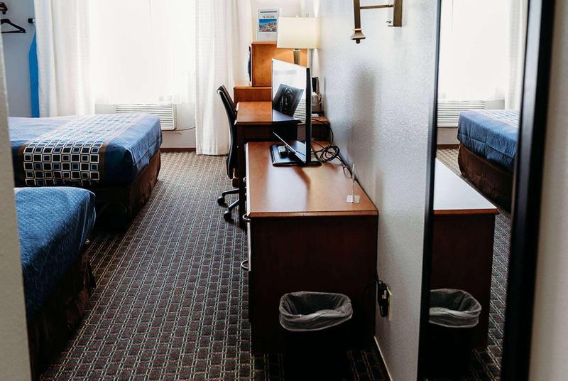 Travelodge By Wyndham Worland image
