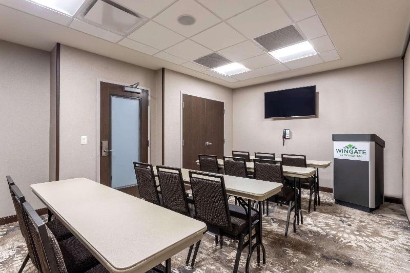 Wingate By Wyndham Angola image