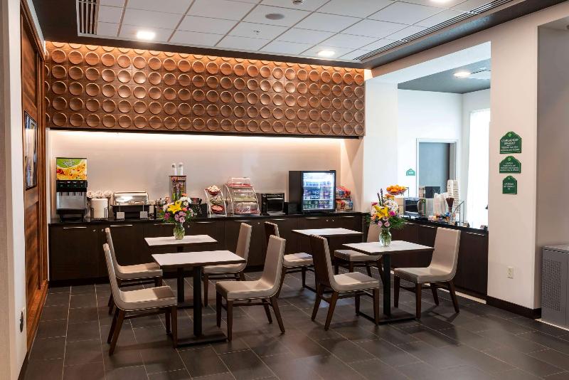 Wingate By Wyndham Angola image