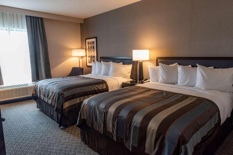 Wingate By Wyndham Angola image